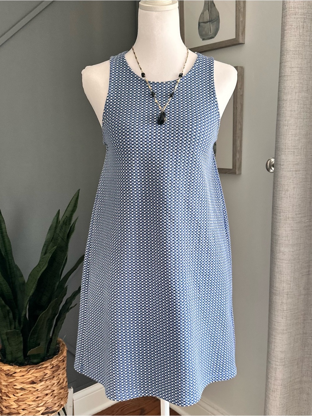 Zara Trafaluc Blue & White Sleeveless Shift Mini Dress open back